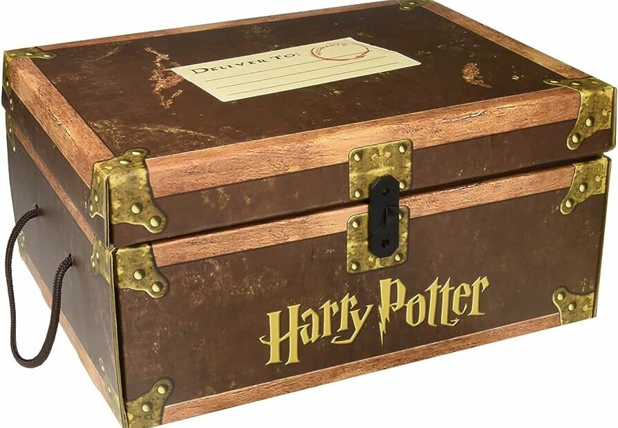 Amazon.Com: Toy Store - Harry Potter Hardcover Limited Edition Boxed Set:  All 7 Books In Chest Brand New - New Arrival: 8944444377064: Office Products