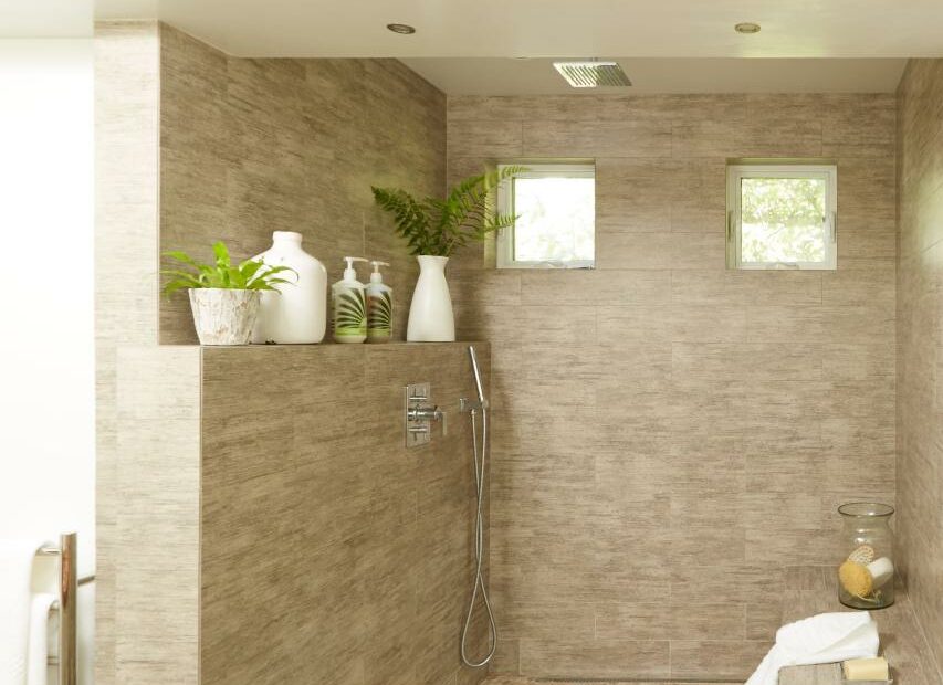 17 Doorless Shower Ideas For A Dreamy Bathroom