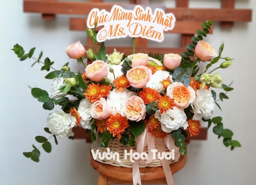 Gợi Ý 10+ Mẫu Giỏ Hoa Sinh Nhật Đẹp Hồng Cam | Vườn Hoa Tươi