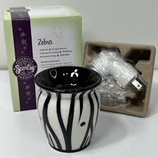 How Do Scentsy Warmers Work? What Is Scentsy? - The Safest Candles